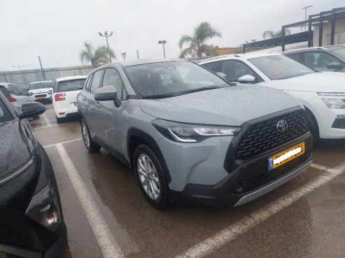 טויוטה קורולה קרוס 2026 במחיר 167,990 ש״ח - תמונה 1