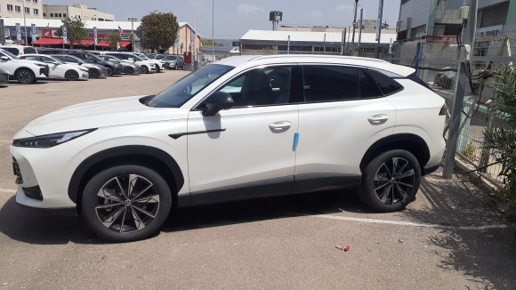 אם.ג'י - MG MG HS 2026 במחיר 141,990 ש״ח - תמונה 1