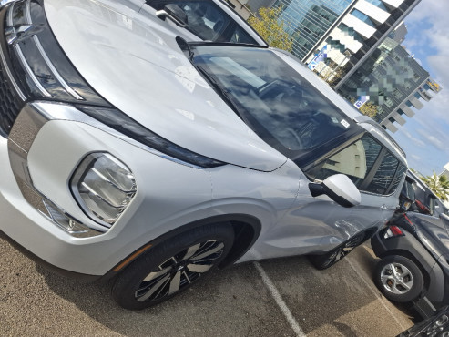 מיצובישי אאוטלנדר 2026 במחיר 198,990 ש״ח - תמונה 2 מיצובישי אאוטלנדר 2026 במחיר 198,990 ש״ח - תמונה 2