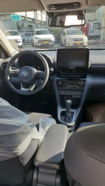 טויוטה יאריס 2026 במחיר 152,990 ש״ח - תמונה 3 טויוטה יאריס 2026 במחיר 152,990 ש״ח - תמונה 3