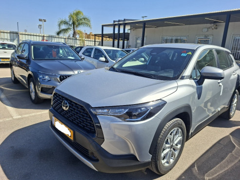 טויוטה COROLLA CROSS 2026 במחיר 167,990 ש״ח - תמונה 1