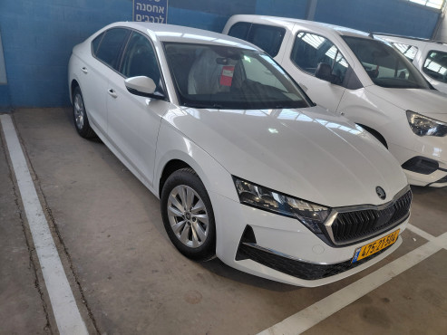 סקודה אוקטביה 2026 במחיר 157,990 ש״ח - תמונה 2