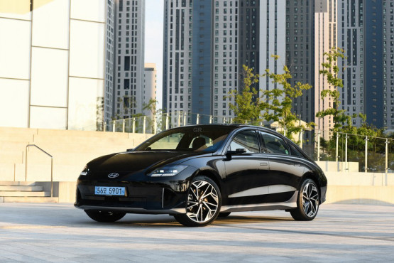 יונדאי איוניק 2023 במחיר 136,773 ש״ח - תמונה 3 יונדאי איוניק 2023 במחיר 136,773 ש״ח - תמונה 3