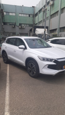 בי.ווי.די - BYD SEAL U 2026 במחיר 187,990 ש״ח - תמונה 1