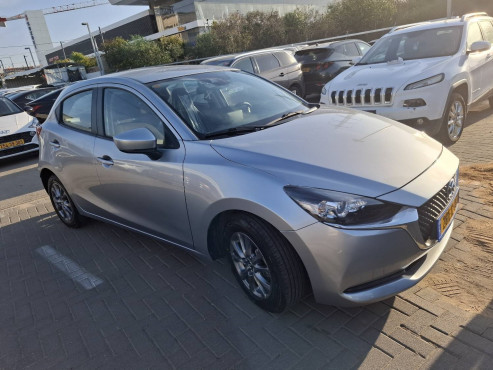 מאזדה 2 2022 במחיר 74,430 ש״ח - תמונה 3