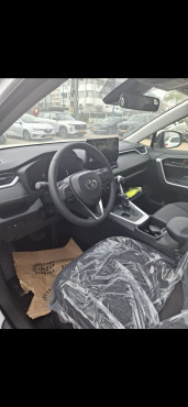 טויוטה RAV4 HYBRID 2026 במחיר 206,990 ש״ח - תמונה 3