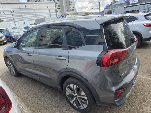 קיה נירו 2023 במחיר 104,420 ש״ח - תמונה 2 קיה נירו 2023 במחיר 104,420 ש״ח - תמונה 2