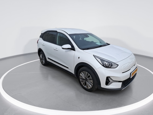 קיה נירו 2023 במחיר 107,008 ש״ח - תמונה 3