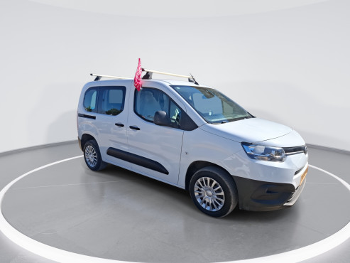טויוטה TOYOTA CITY 2023 במחיר 105,600 ש״ח - תמונה 3 טויוטה TOYOTA CITY 2023 במחיר 105,600 ש״ח - תמונה 3