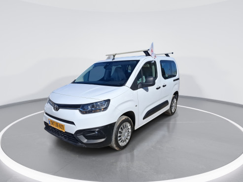 טויוטה TOYOTA CITY 2023 במחיר 105,600 ש״ח - תמונה 5 טויוטה TOYOTA CITY 2023 במחיר 105,600 ש״ח - תמונה 5