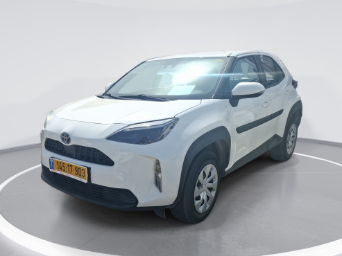 טויוטה יאריס 2022 במחיר 86,940 ש״ח - תמונה 1