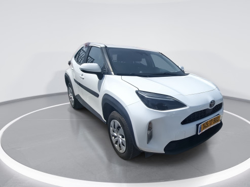 טויוטה יאריס 2022 במחיר 86,940 ש״ח - תמונה 3