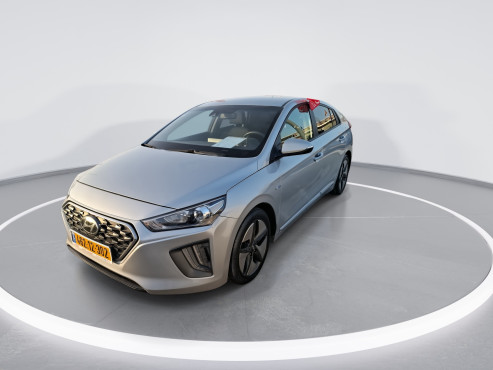 יונדאי איוניק 2021 במחיר 99,360 ש״ח - תמונה 5 יונדאי איוניק 2021 במחיר 99,360 ש״ח - תמונה 5