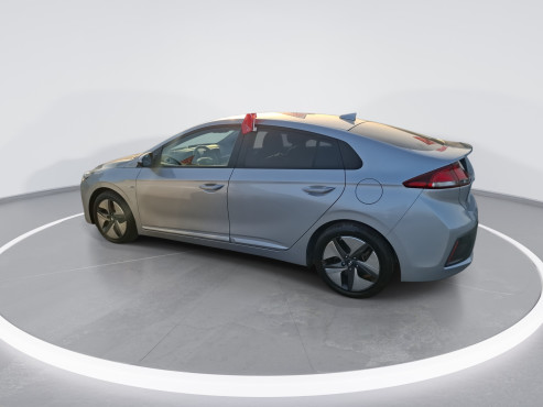 יונדאי איוניק 2021 במחיר 99,360 ש״ח - תמונה 6 יונדאי איוניק 2021 במחיר 99,360 ש״ח - תמונה 6