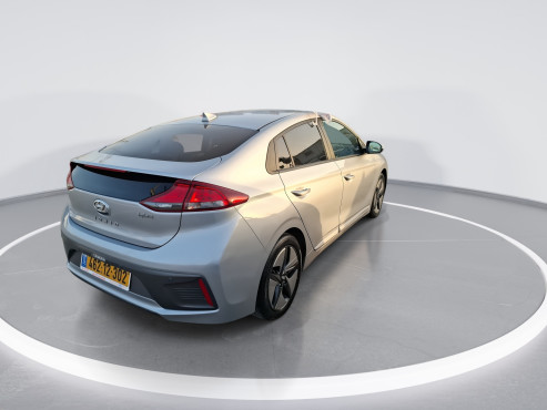 יונדאי איוניק 2021 במחיר 99,360 ש״ח - תמונה 9 יונדאי איוניק 2021 במחיר 99,360 ש״ח - תמונה 9