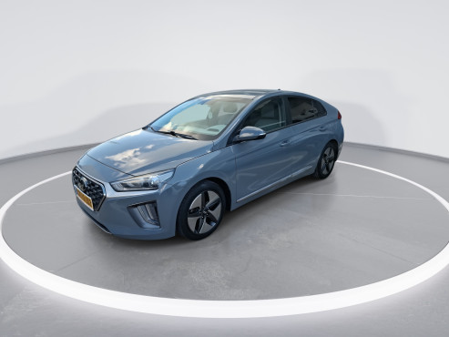 יונדאי איוניק 2021 במחיר 101,520 ש״ח - תמונה 5 יונדאי איוניק 2021 במחיר 101,520 ש״ח - תמונה 5