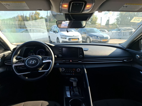 יונדאי אלנטרה 2022 במחיר 108,066 ש״ח - תמונה 2 יונדאי אלנטרה 2022 במחיר 108,066 ש״ח - תמונה 2