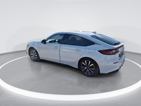 הונדה CIVIC HYBRID 2024 במחיר 153,066 ש״ח - תמונה 7