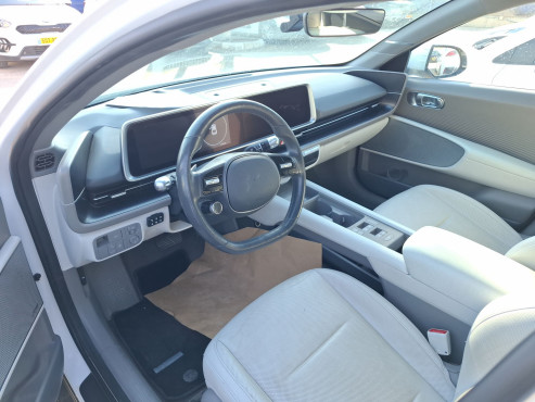 יונדאי איוניק 2023 במחיר 130,451 ש״ח - תמונה 2