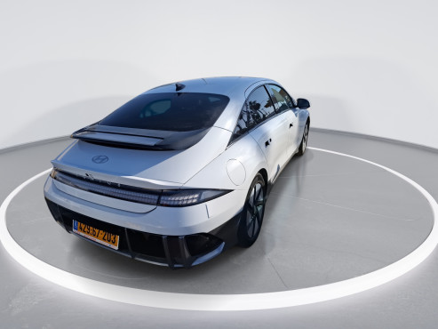 יונדאי איוניק 2023 במחיר 130,451 ש״ח - תמונה 9