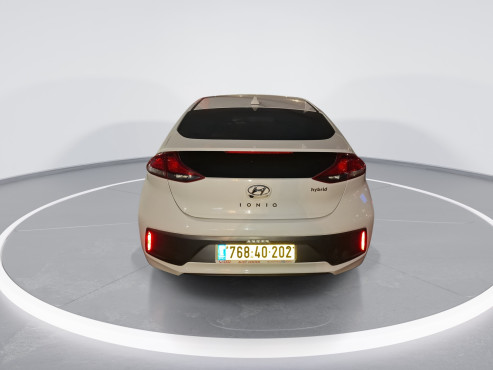 יונדאי איוניק 2022 במחיר 101,320 ש״ח - תמונה 8