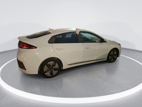 יונדאי איוניק 2022 במחיר 101,320 ש״ח - תמונה 10