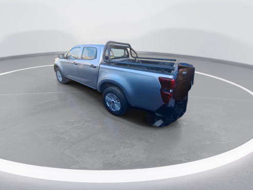 איסוזו D-MAX 2022 במחיר 170,844 ש״ח - תמונה 7 איסוזו D-MAX 2022 במחיר 170,844 ש״ח - תמונה 7