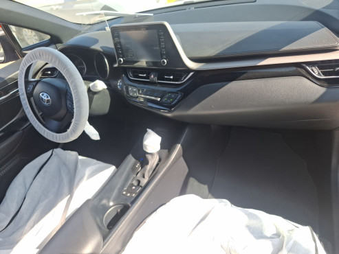 טויוטה C-HR 2023 במחיר 95,592 ש״ח - תמונה 2 טויוטה C-HR 2023 במחיר 95,592 ש״ח - תמונה 2