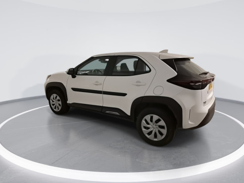 טויוטה יאריס 2022 במחיר 106,590 ש״ח - תמונה 8