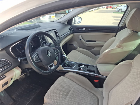 רנו מגאן 2021 במחיר 62,320 ש״ח - תמונה 2 רנו מגאן 2021 במחיר 62,320 ש״ח - תמונה 2