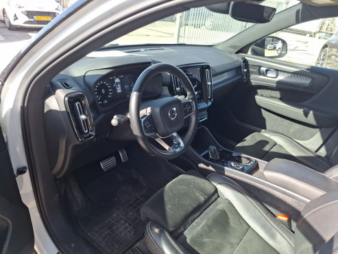 וולבו XC40 2021 במחיר 153,120 ש״ח - תמונה 2