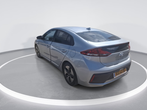 יונדאי איוניק 2022 במחיר 82,080 ש״ח - תמונה 7 יונדאי איוניק 2022 במחיר 82,080 ש״ח - תמונה 7