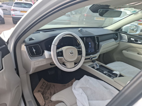 וולבו XC60 2023 במחיר 200,802 ש״ח - תמונה 2 וולבו XC60 2023 במחיר 200,802 ש״ח - תמונה 2