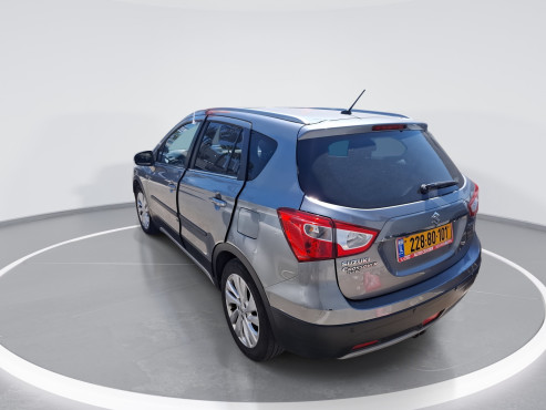 סוזוקי SX4 2017 במחיר 32,234 ש״ח - תמונה 6