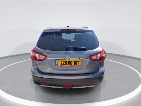 סוזוקי SX4 2017 במחיר 32,234 ש״ח - תמונה 8