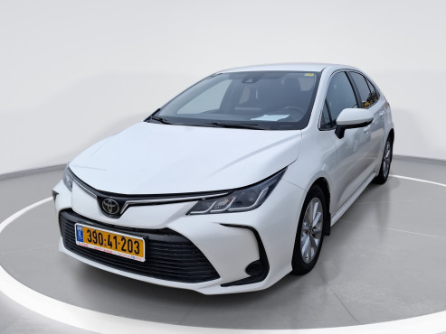 טויוטה קורולה 2023 במחיר 83,160 ש״ח - תמונה 1