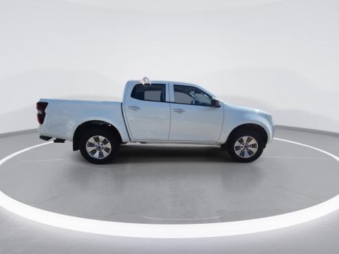 איסוזו D-MAX 2022 במחיר 146,616 ש״ח - תמונה 10