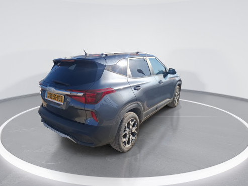 קיה סלטוס 2023 במחיר 94,688 ש״ח - תמונה 9