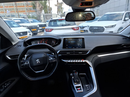 פיג'ו 3008 2021 במחיר 85,905 ש״ח - תמונה 2 פיג'ו 3008 2021 במחיר 85,905 ש״ח - תמונה 2