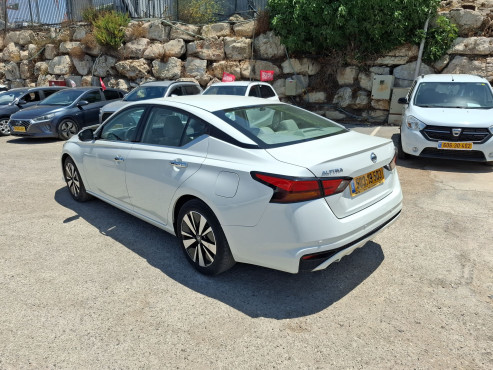 ניסאן אלמרה 2023 במחיר 77,600 ש״ח - תמונה 2