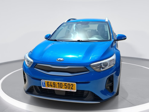 קיה סטוניק 2021 במחיר 66,086 ש״ח - תמונה 1