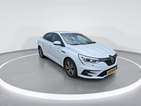 רנו מגאן 2023 במחיר 96,800 ש״ח - תמונה 3 רנו מגאן 2023 במחיר 96,800 ש״ח - תמונה 3