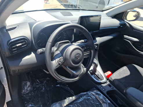 טויוטה YARIS HEV 2026 במחיר 135,000 ש״ח - תמונה 2 טויוטה YARIS HEV 2026 במחיר 135,000 ש״ח - תמונה 2