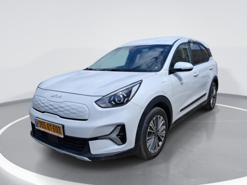 קיה נירו 2023 במחיר 111,520 ש״ח - תמונה 1