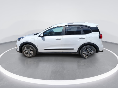 קיה נירו 2023 במחיר 111,520 ש״ח - תמונה 6