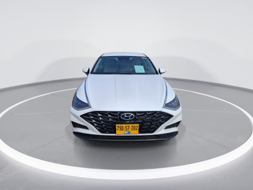 יונדאי סונטה 2022 במחיר 86,670 ש״ח - תמונה 4 יונדאי סונטה 2022 במחיר 86,670 ש״ח - תמונה 4