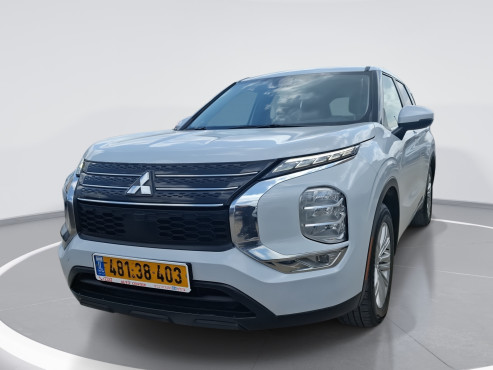 מיצובישי אאוטלנדר 2023 במחיר 126,150 ש״ח - תמונה 1 מיצובישי אאוטלנדר 2023 במחיר 126,150 ש״ח - תמונה 1