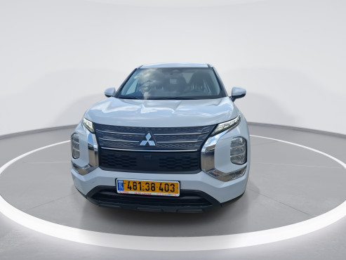 מיצובישי אאוטלנדר 2023 במחיר 126,150 ש״ח - תמונה 4 מיצובישי אאוטלנדר 2023 במחיר 126,150 ש״ח - תמונה 4