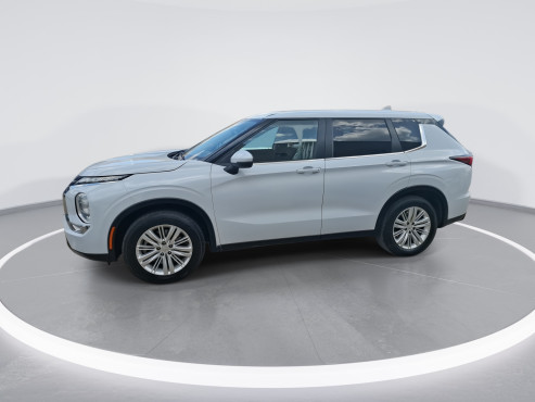 מיצובישי אאוטלנדר 2023 במחיר 126,150 ש״ח - תמונה 6 מיצובישי אאוטלנדר 2023 במחיר 126,150 ש״ח - תמונה 6