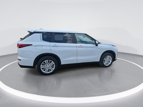 מיצובישי אאוטלנדר 2023 במחיר 126,150 ש״ח - תמונה 10 מיצובישי אאוטלנדר 2023 במחיר 126,150 ש״ח - תמונה 10